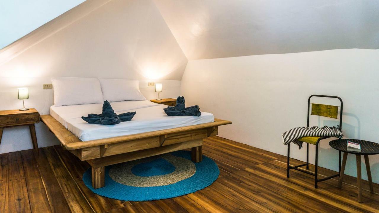 Garden Loft 90Sqm In The Heart Of El Nido- 2 Bedrooms 외부 사진