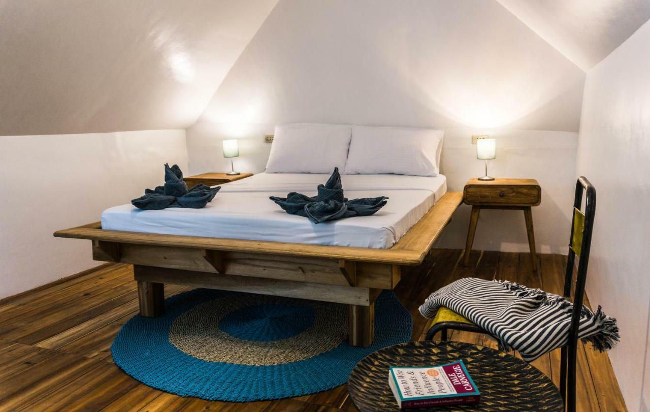 Garden Loft 90Sqm In The Heart Of El Nido- 2 Bedrooms 외부 사진